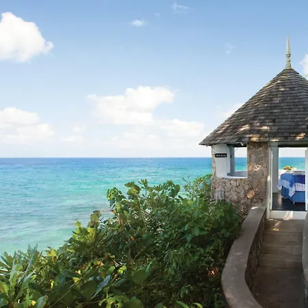 Couples Sans Souci (Adults Only)-3